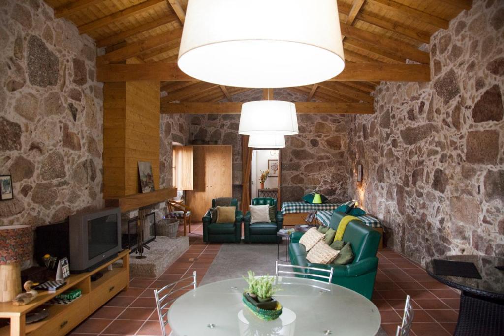 Quinta Do Cerqueiral Villa Arcos de Valdevez Bilik gambar